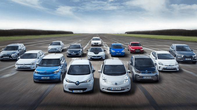 Trump Announces 25% Tariff on EU Vehicles