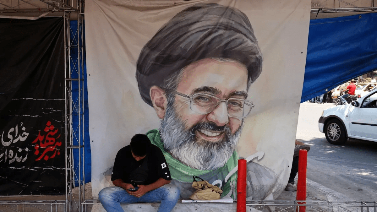 Trump Says Iran Will ‘Pay the Price’ for Delaying Deal Negotiations