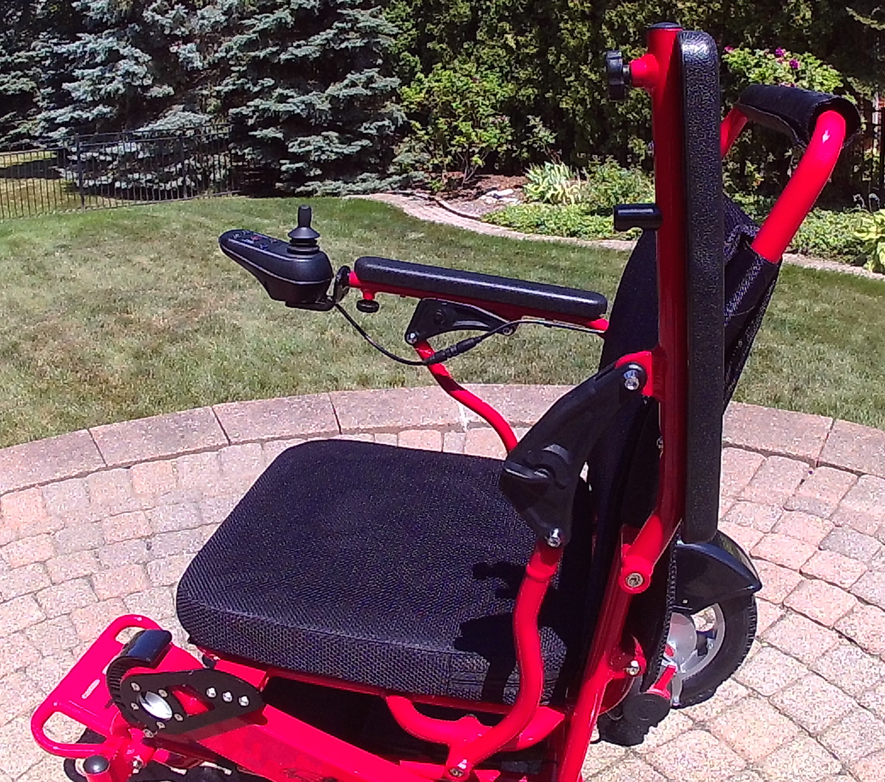Heavy Duty EagleHD Lightweight Folding Power Wheelchair Quick N