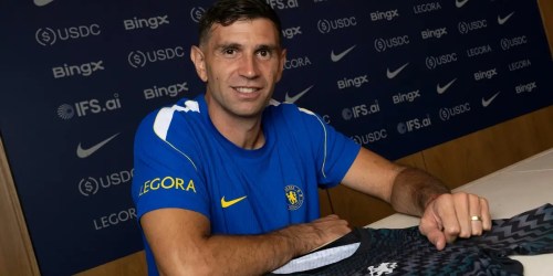 Chelsea confirme la signature d'Emiliano Martinez