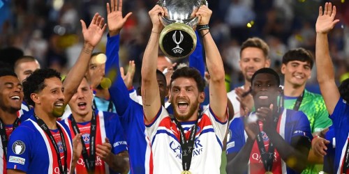 Kvara prend une grande décision et met le feu au PSG
