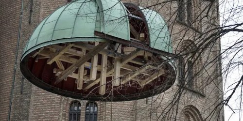 Frederik heropent observatorium bij zonsverduistering