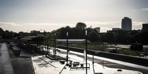 FNV: duizenden ov-medewerkers staken tegen plannen kabinet