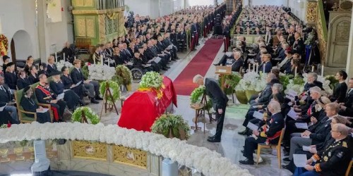 Støre dankbaar: koning Harald maakte monarchie menselijk