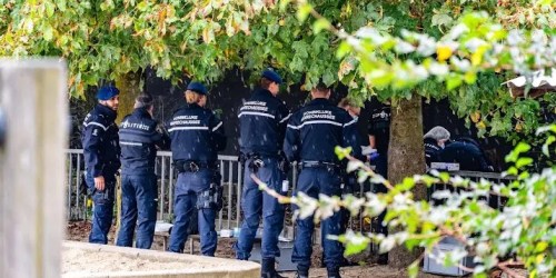 Politie zoekt extra bij scholen Overasselt na wapenvondst