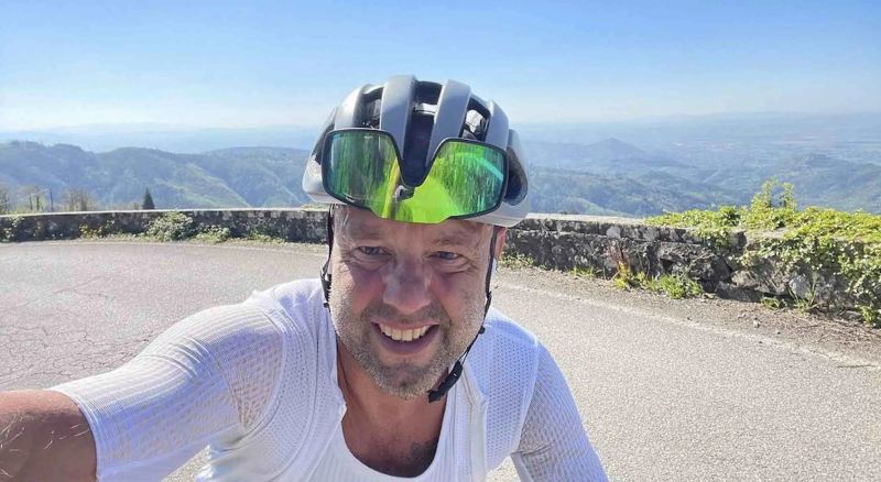 Bo Hamburger - Incredible Vintage Illustration - 8K