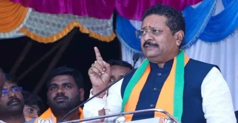 karnataka bjp mla sensational comments on nehru