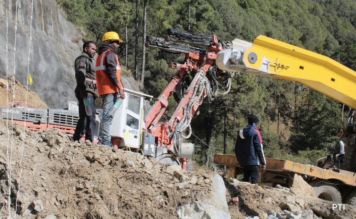 In Uttarkashi Tunnel Rescue 5 Option Action Plan To Save Trapped Workers