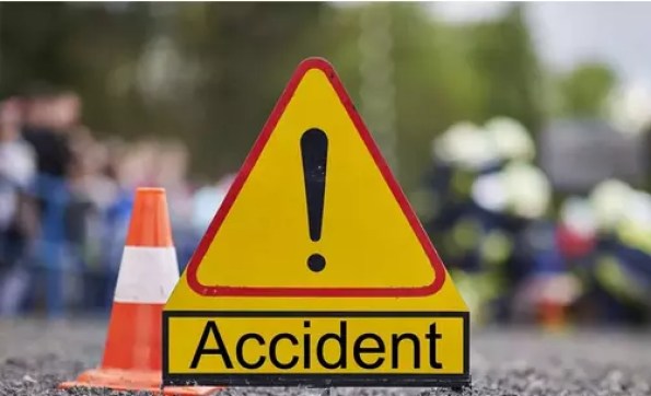 Road Accident: A terrible road accident.. Nine people died..!