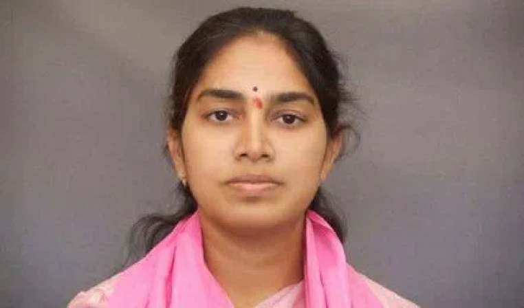 sunita lakshmareddy said that congress is afraid of brs party