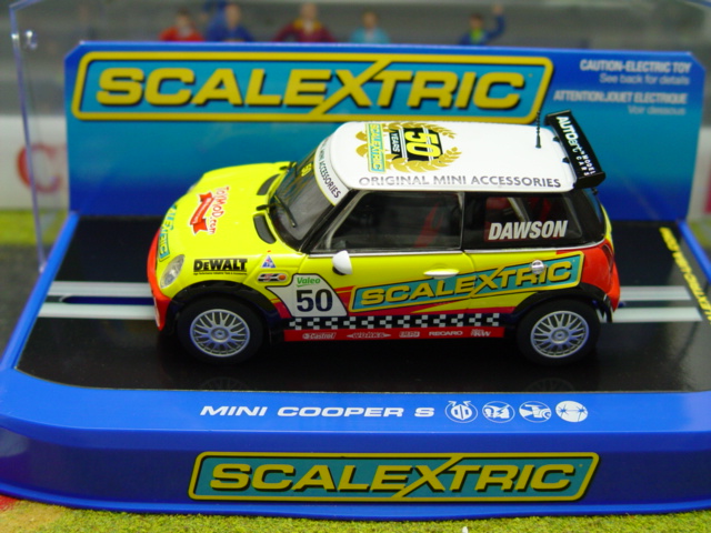 ミニカー SCALEXTRIC MINI COOPER S SLOTRACING SET Scalextric C2773 Mini Cooper S