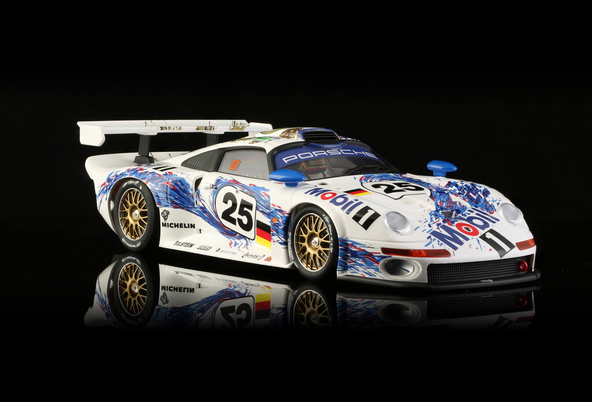 BRM043 1:24th scale Porsche 911 GT1 TEAM Mobil #25 with aluminum