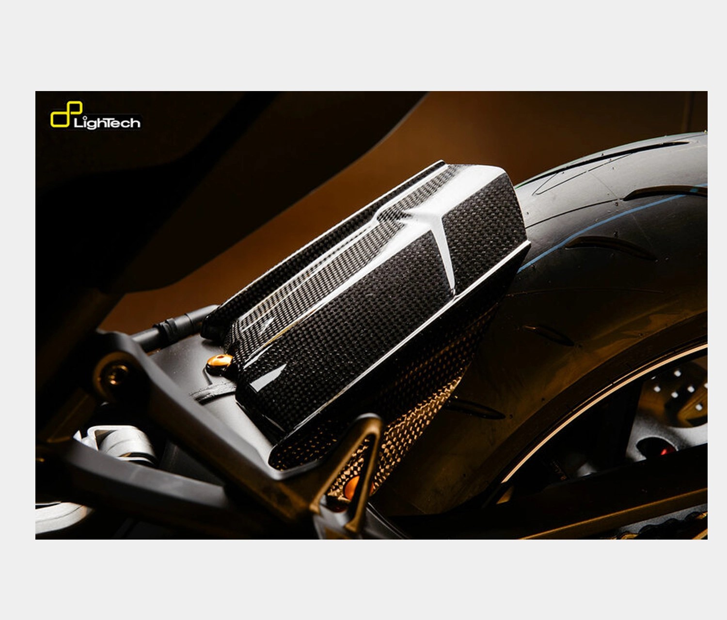 LIGHTECH Rear Mudguard Glossy Carbon Yamaha Mt-09