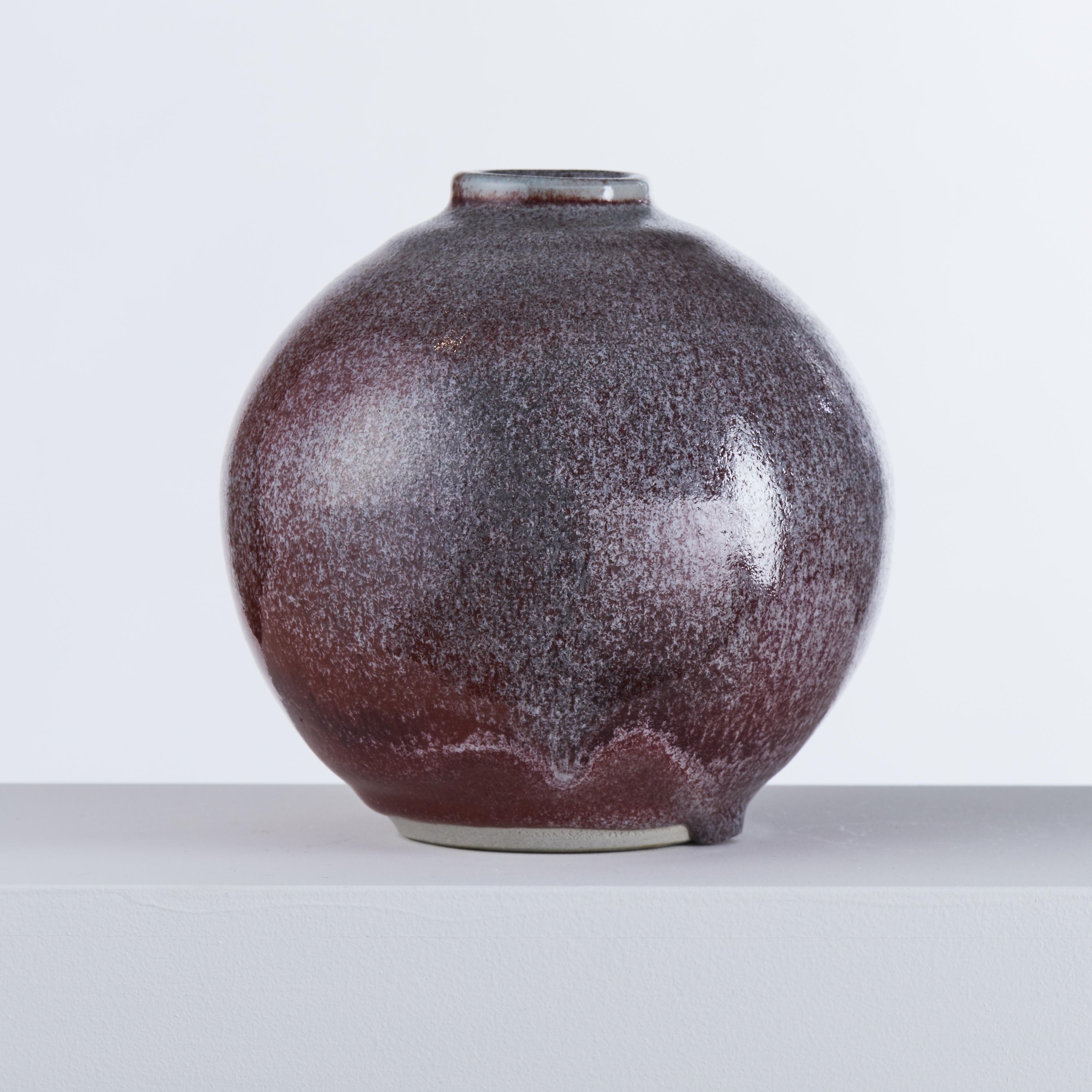 Study in Red ll. 12.5 x 12 x 12 cm. Photo by Peter Morgan & Robin Hearfield.