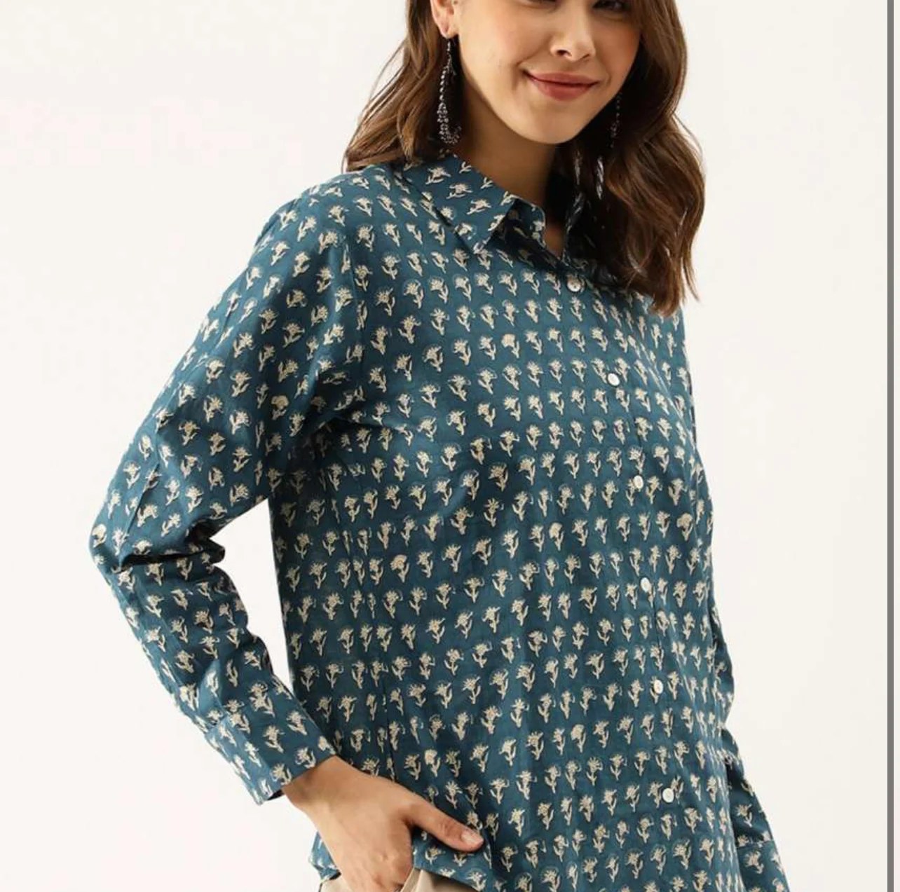 Olive green floral printed opaque Casual shirt