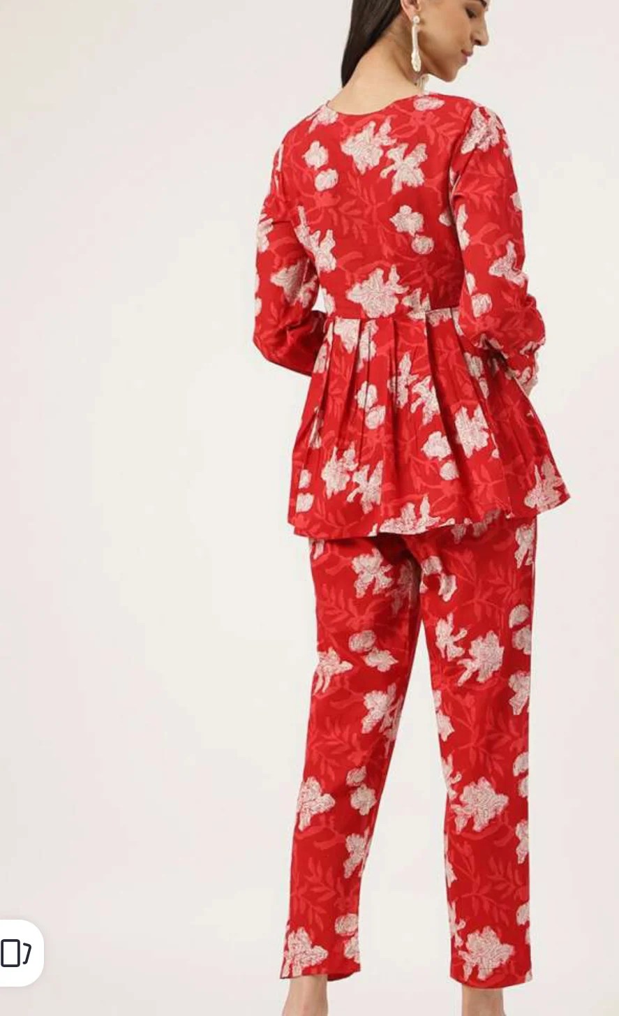 Red printed mid-rise trouser