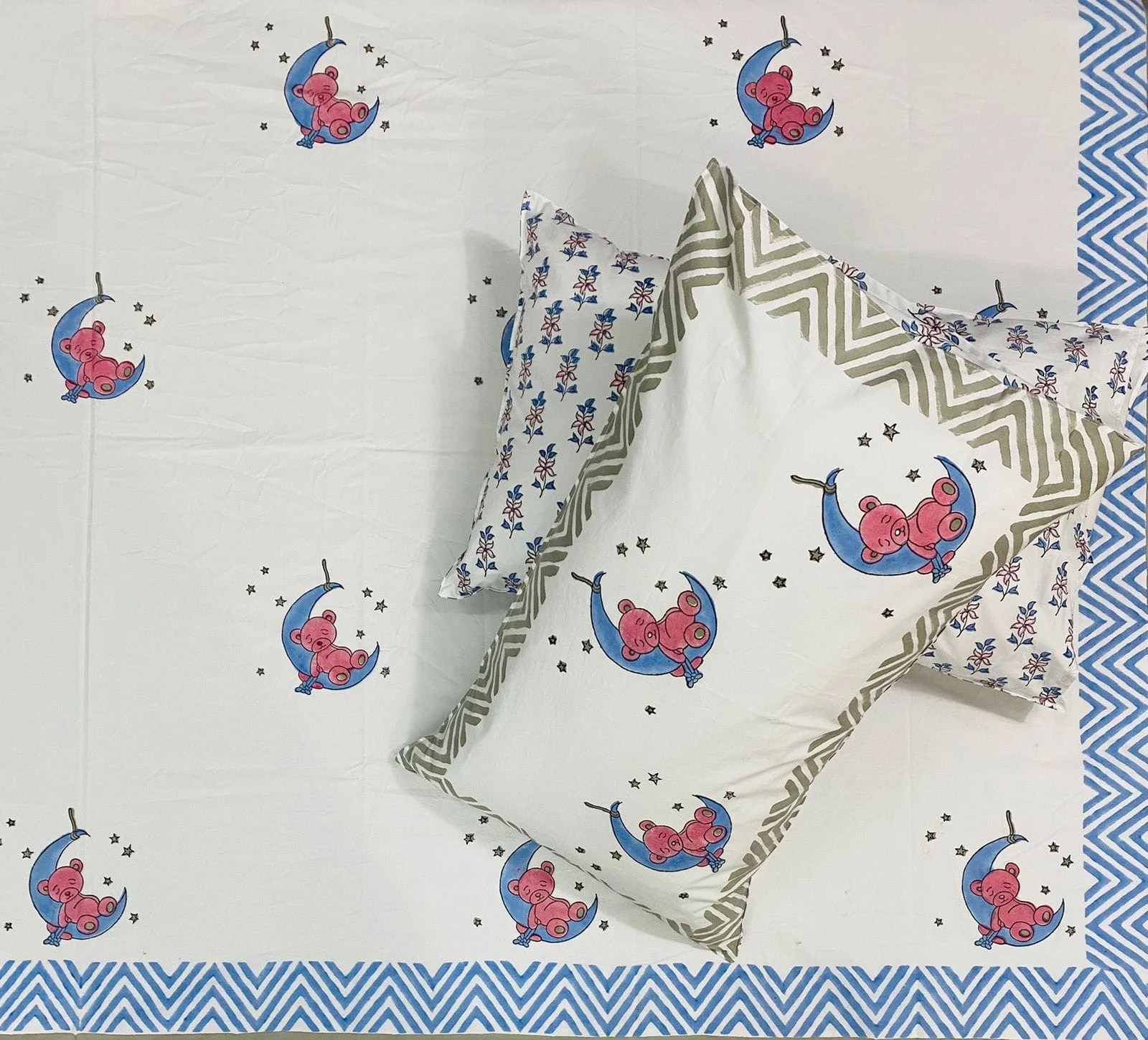 KIDS ROOM BEDSHEET