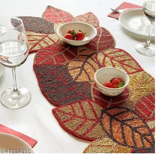 RED FLOWER DESIGN BEADED RUNNER