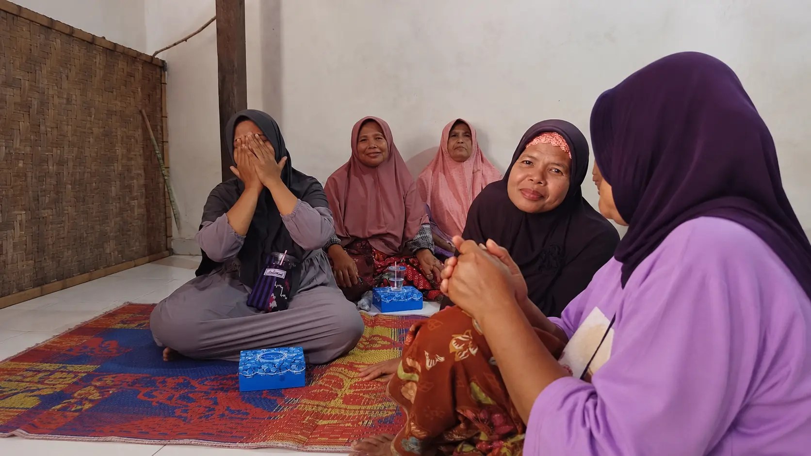 Perempuan Wirausaha Brembeng Belajar Kelola Keuangan dan Risiko Usaha