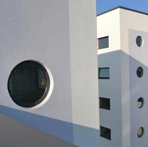 Round aluminium windows