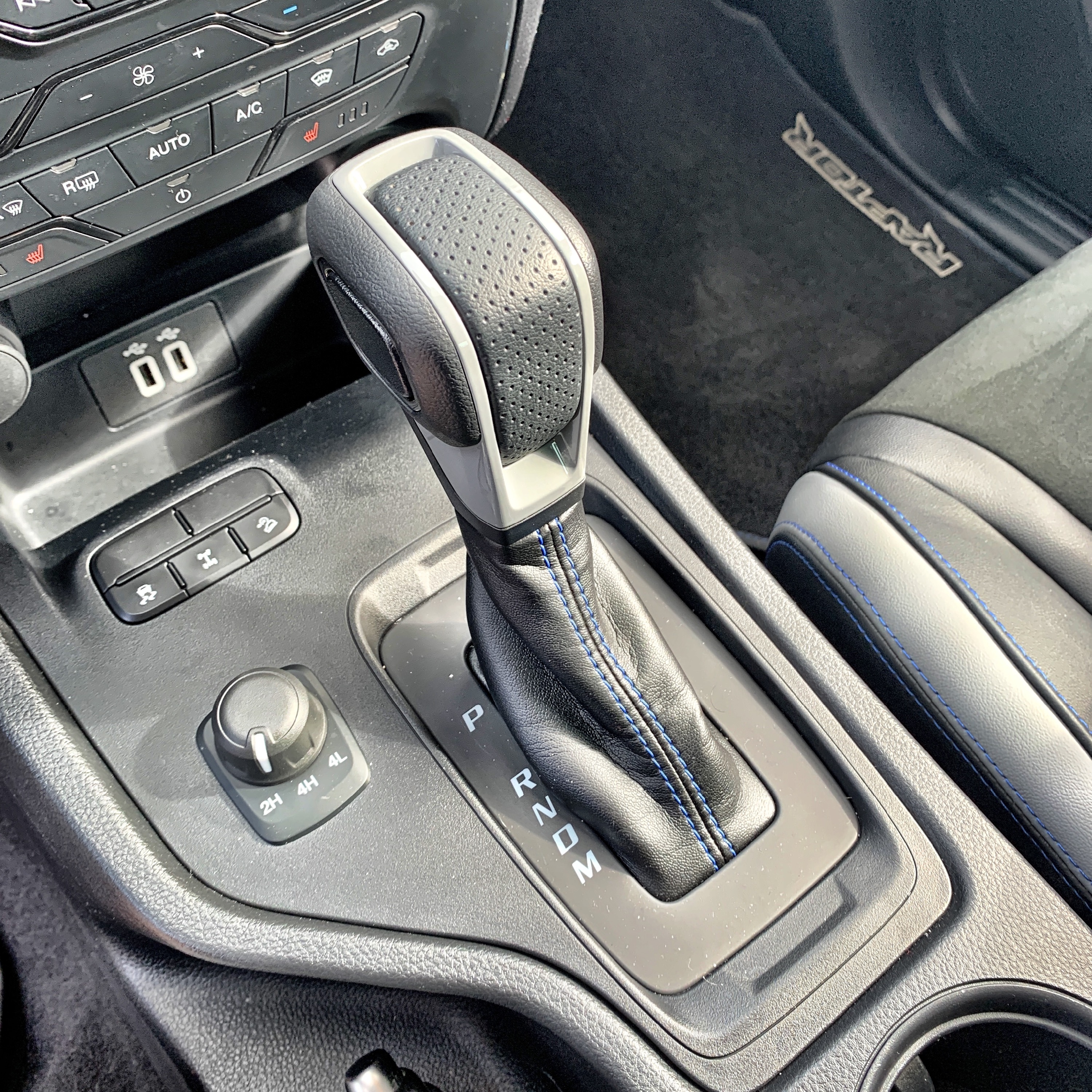 @Ford Raptor - 1