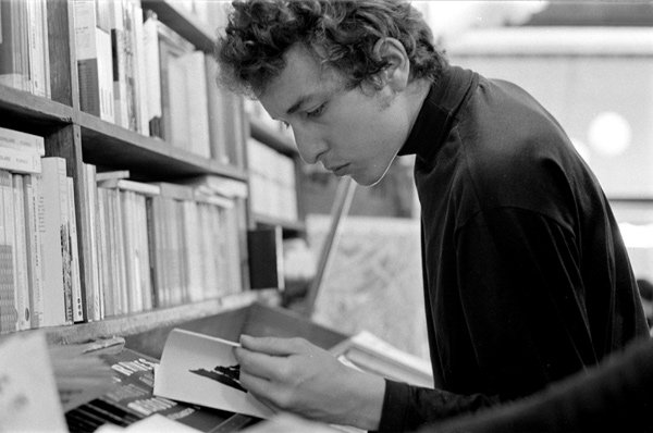 bob dylan book recommendations