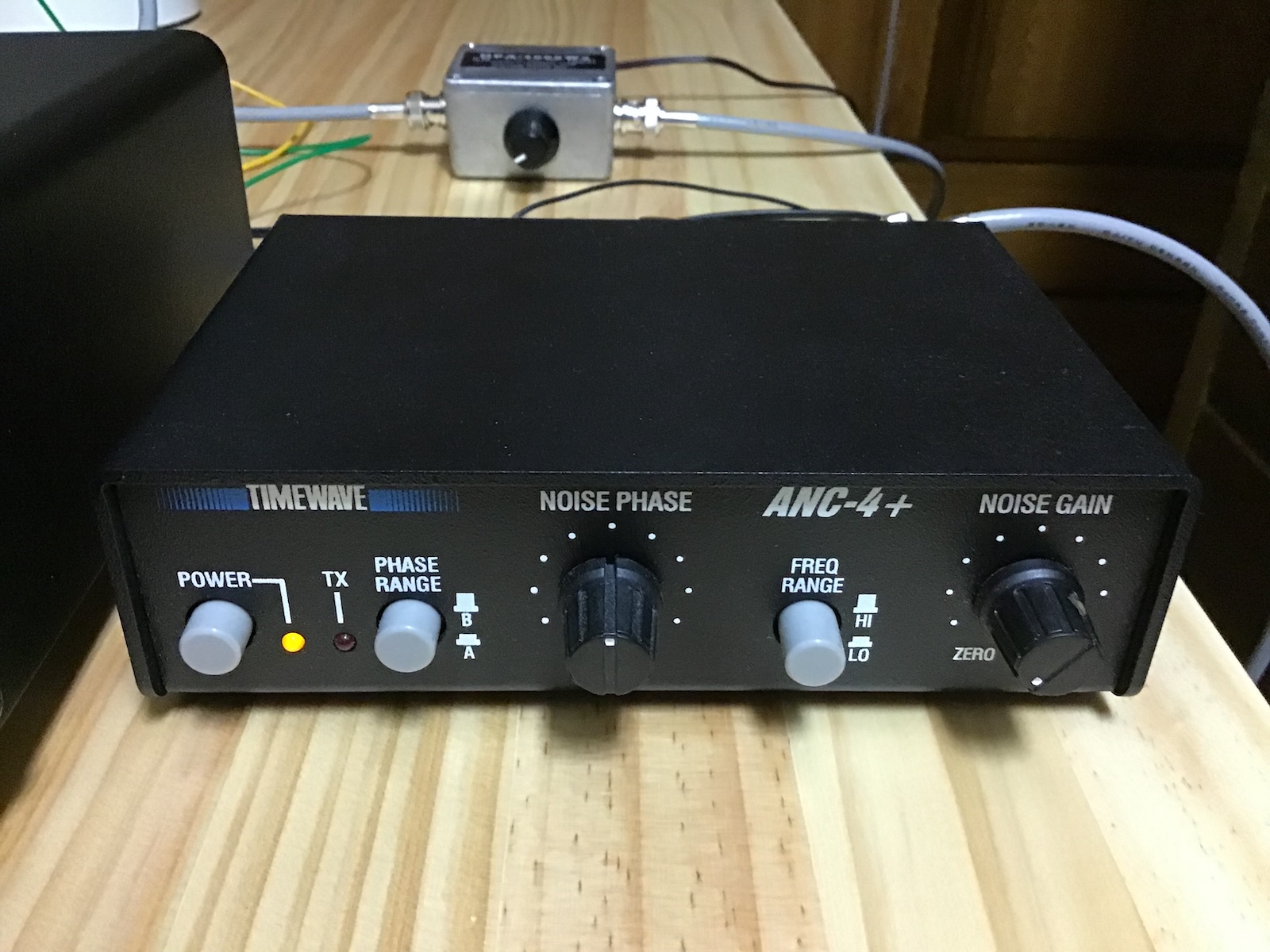 真空管ラジオ とうしょう VACUUM TUBE RADIO R-028 希少 レトロ調真空管ラジオ