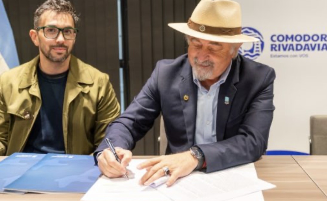 Othar celebró la firma con MR y habló de una “nueva etapa” para el transporte