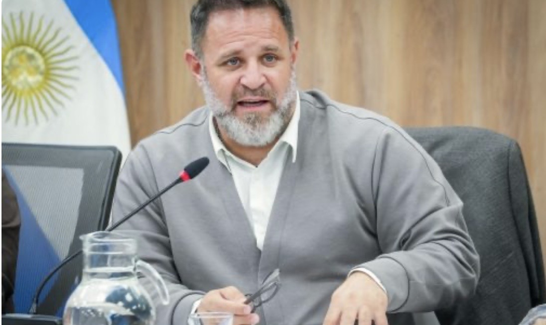 Glinski impulsa una ley para prevenir incendios forestales y advierte: “No podemos llegar a otra temporada sin herramientas”