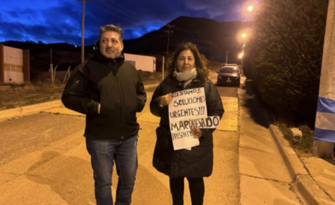 “No existimos para ellos”: vecinos de El Marquesado exigen respuestas a cinco meses del desplazamiento del cerro