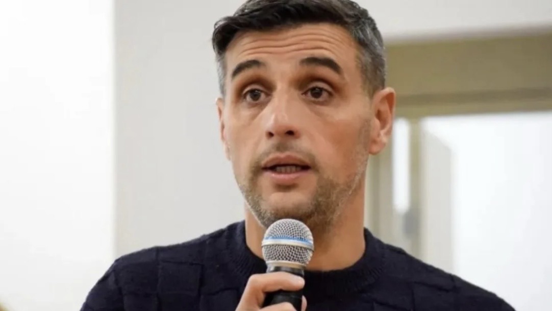 Gómez: “Ostoich es un charlatán que forma parte de la decadencia de los que gobiernan hace 20 años”