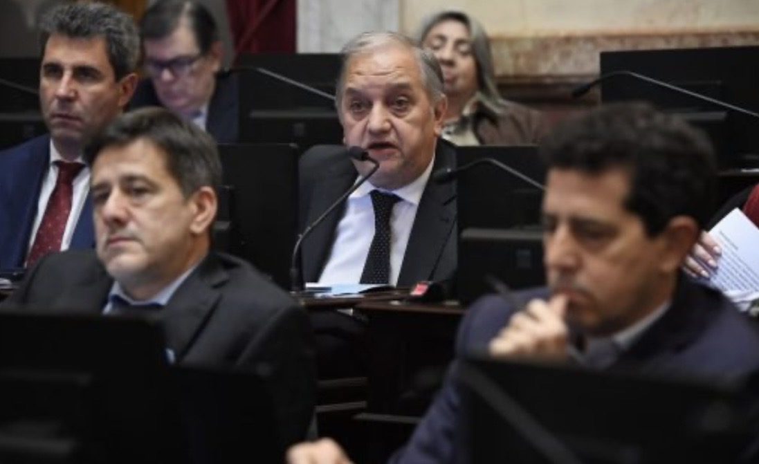 Linares: “Logramos detener el avasallamiento sobre nuestra soberanía”