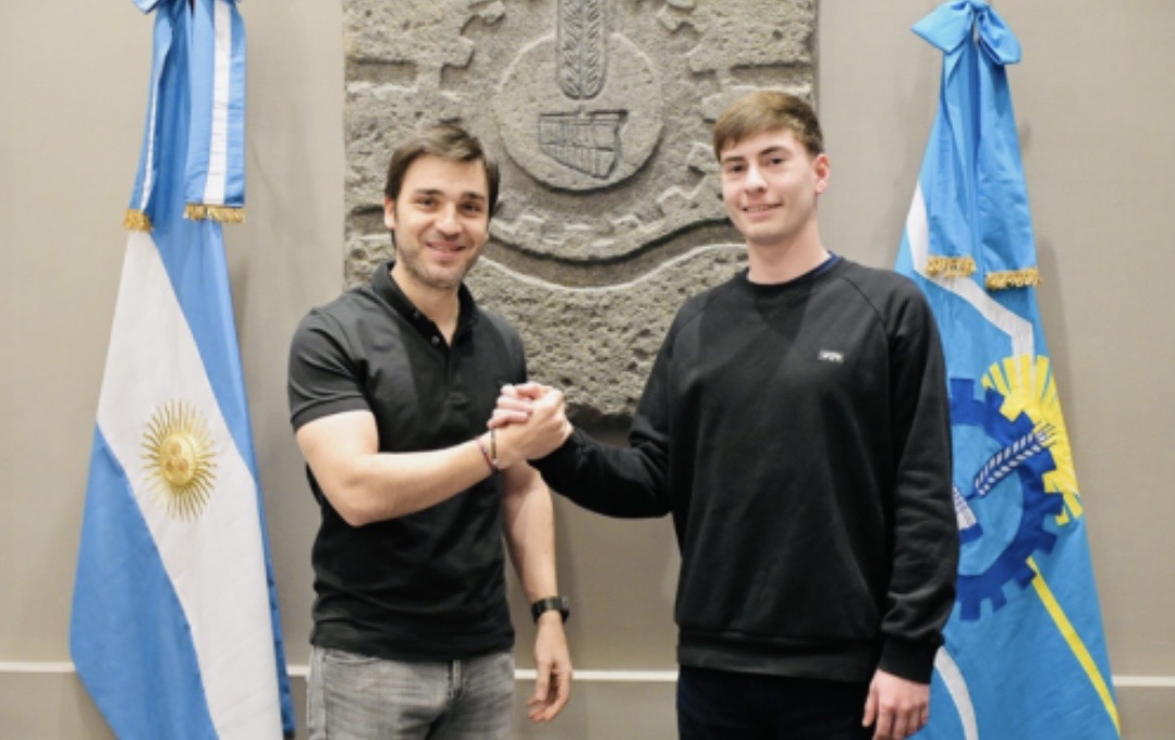Torres anunció la incorporación del intendente Luka Jones al espacio “Despierta Chubut”