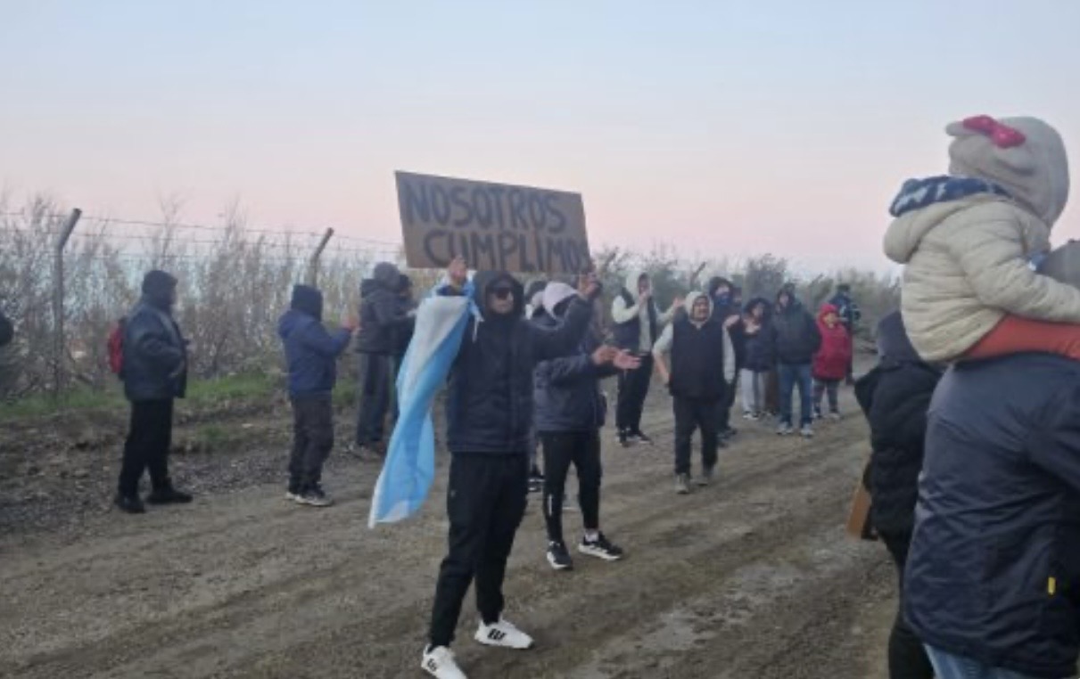 “Se la guardó toda”: ex choferes de Patagonia Argentina exigieron sus salarios a Rossi