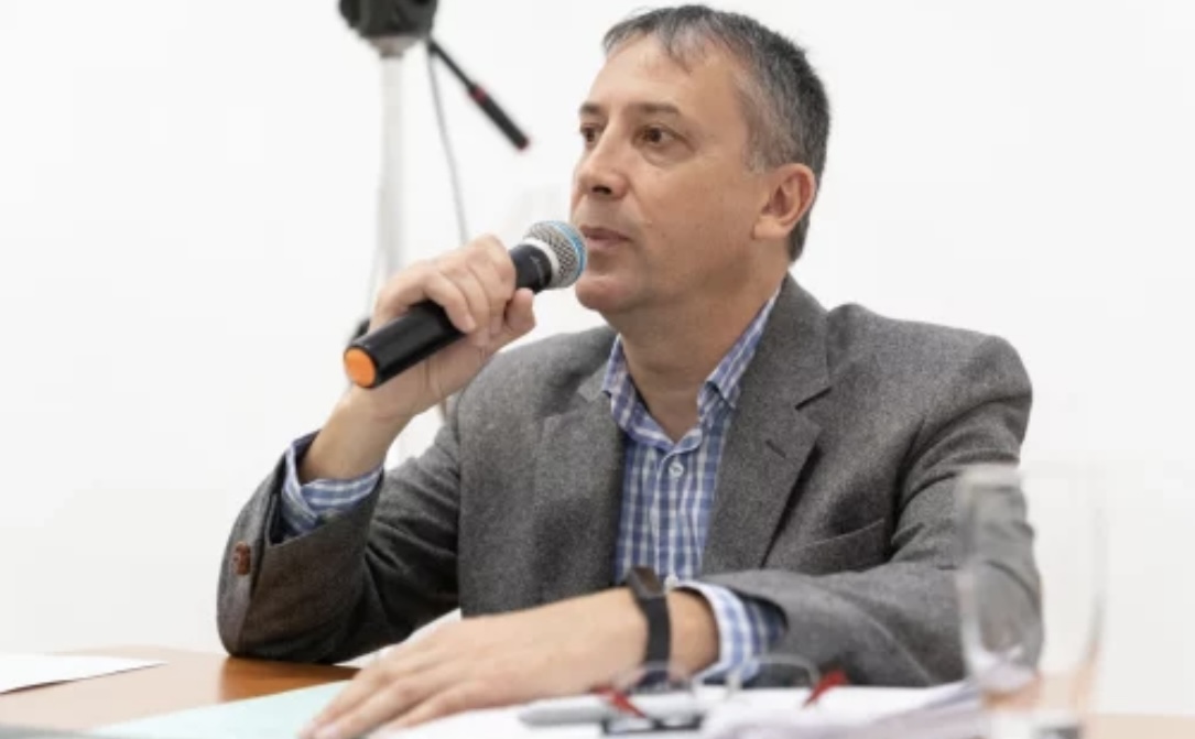 Tras sus polémicos dichos, Othar aceptó la renuncia del secretario de Ordenamiento Territorial