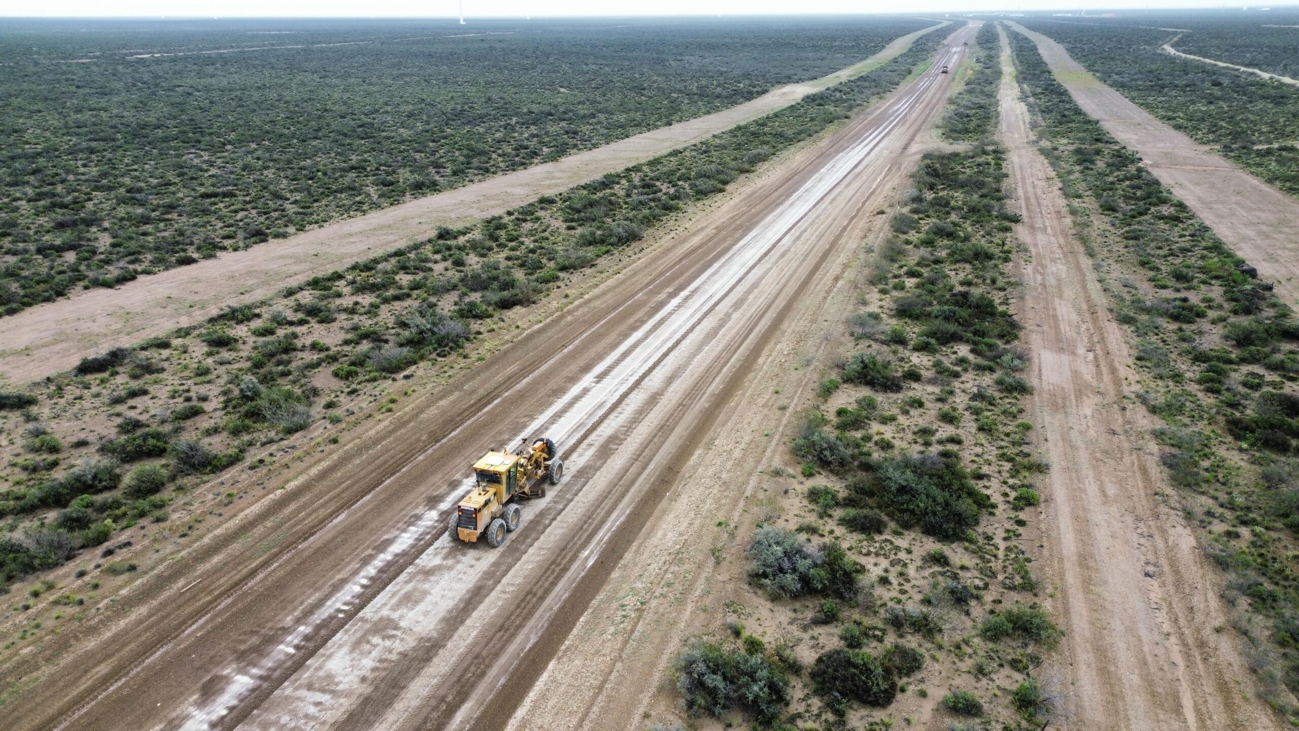 Alerta por lluvias: cuatro rutas provinciales y tres ANP permanecen cerradas al tránsito y se despliega un operativo preventivo