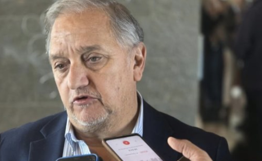 Linares denunció que “disputas políticas entre provincia y municipio dejan a vecinos prisioneros”