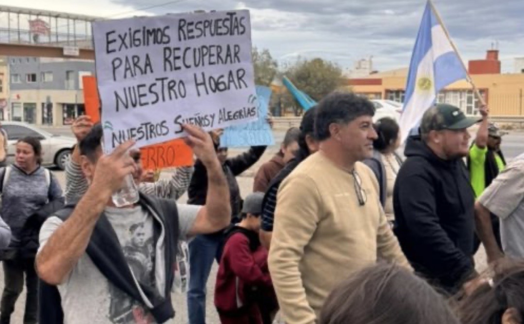 Sin casa y sin opciones: vecinos de Sismográfica aseguran que “alquilar es casi imposible”