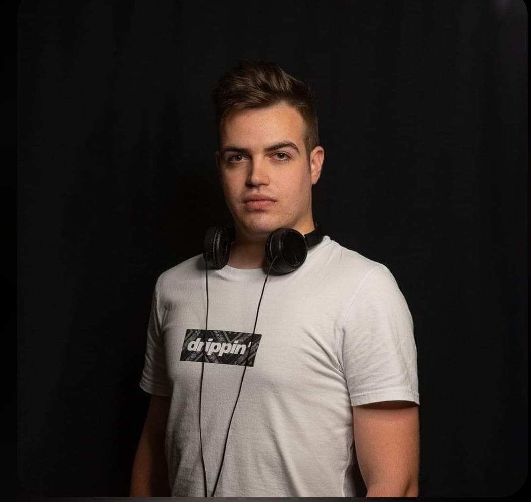 Unity in Diversity with Kristofer - Radio DEEA