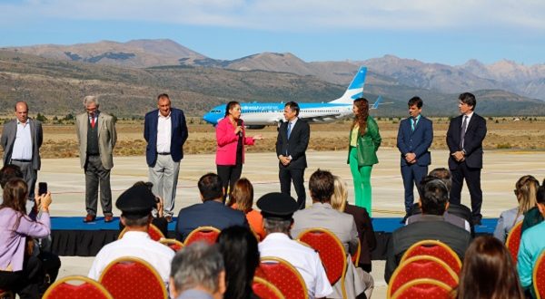 Nuevas inversiones para el aeropuerto de Bariloche que generan un fuerte impulso para la actividad turística en la región.