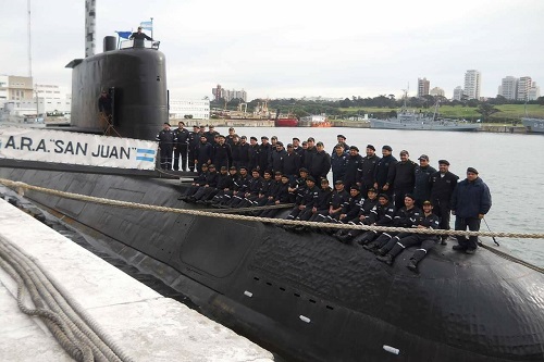 El Gobierno otorgó becas educativas a los hijos de los tripulantes del submarino San Juan