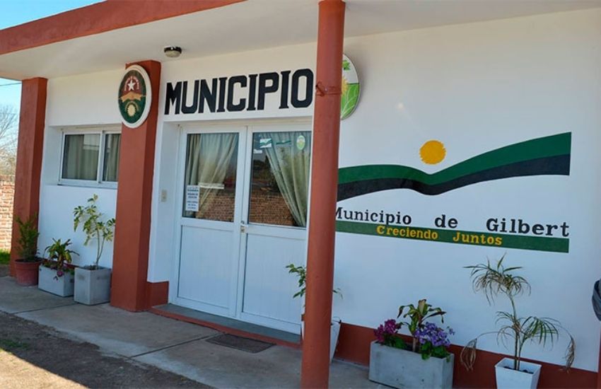 Gilbert: trabajadora denunció a un intendente entrerriano por reiterados “tocamientos”