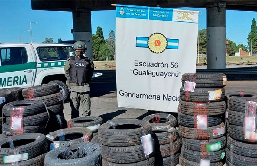 Contrabando por Entre Ríos: Gendarmería secuestró neumáticos enviados como encomiendas