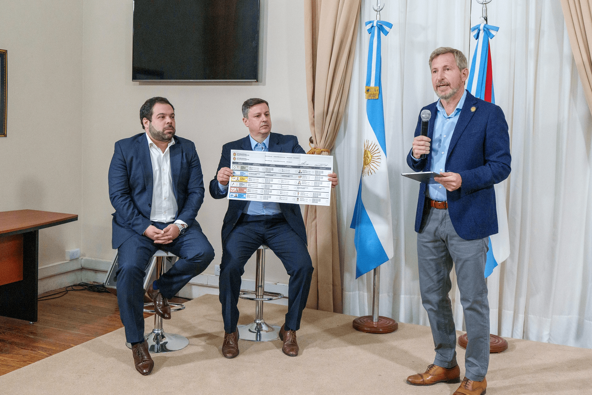 Frigerio presentó la Reforma Política y cómo sería la Boleta Única en Entre Ríos