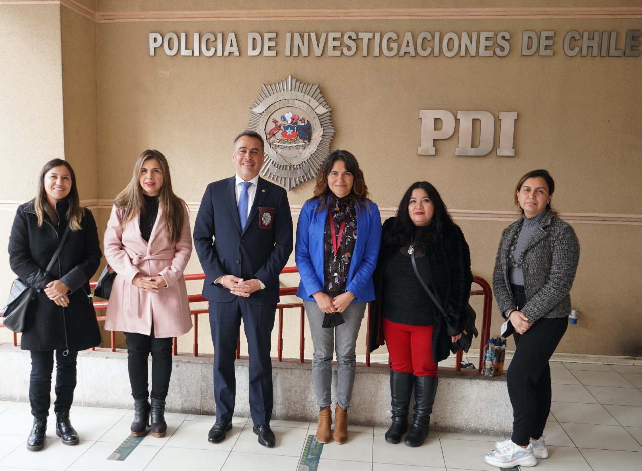 PDI y SernamEG formalizan convenio para fortalecer la investigación, acogida y atención oportuna de mujeres víctimas de violencia.