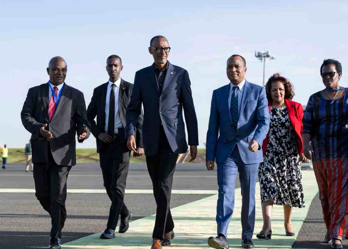 Perezida Kagame yitabiriye Inama y’ibiganiro bikomeye bizanagaruka ku bya Congo