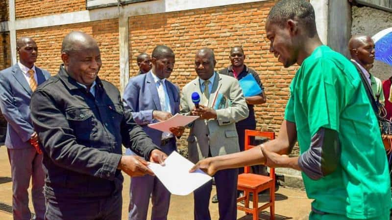 Burundi: Perezida Ndayishimiye yahaye imbabazi imfungwa 558 zirekurwa ahibereye
