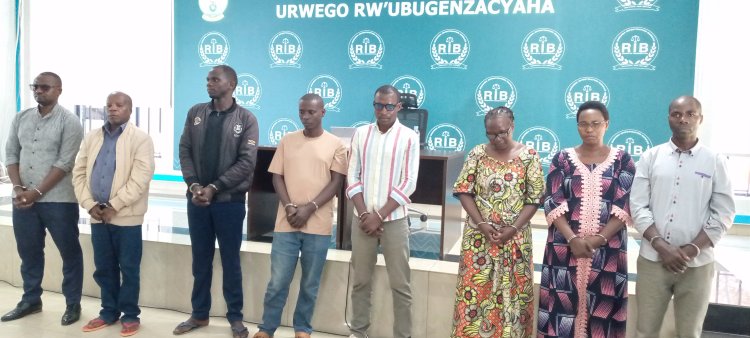 Breaking: Herekanywe abantu 39 barimo ‘Vice Mayor’ w’Akarere bakurikiranyweho ibifitanye no gukopeza ibizamimi