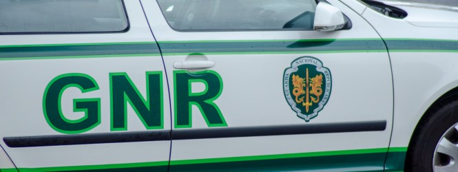 Apanhado em flagrante pela GNR a roubar raspadinhas e tabaco em Sines