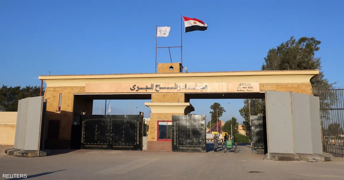 السفير تميم خلاف: معبر رفح مفتوح فى الاتجاهين.. وندعم لجنة إدارة غزة